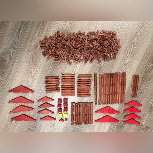 Vintage 1960’s Lincoln Log set - Picture 1 of 1